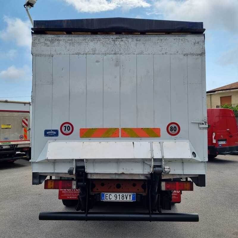 Camion Eurocargo E Centina E Sponda Portata Qli Iveco A Salerno