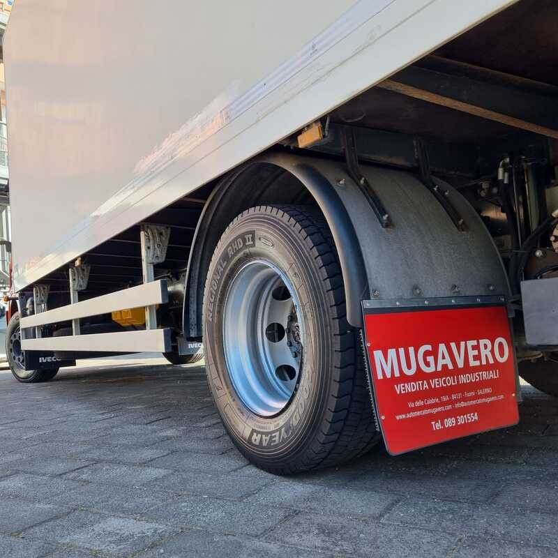 Eurocargo 120E25 Furgone 7 40mt E Sponda Con 165 000 KM Iveco Anno 2014