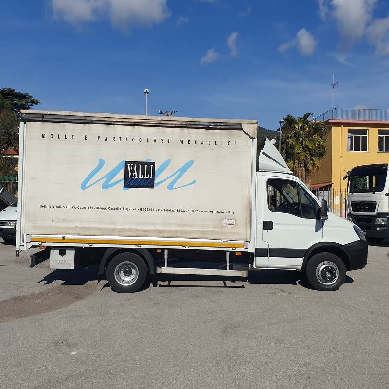 Daily C Cv Centinato Portata Qli Iveco Km Unico