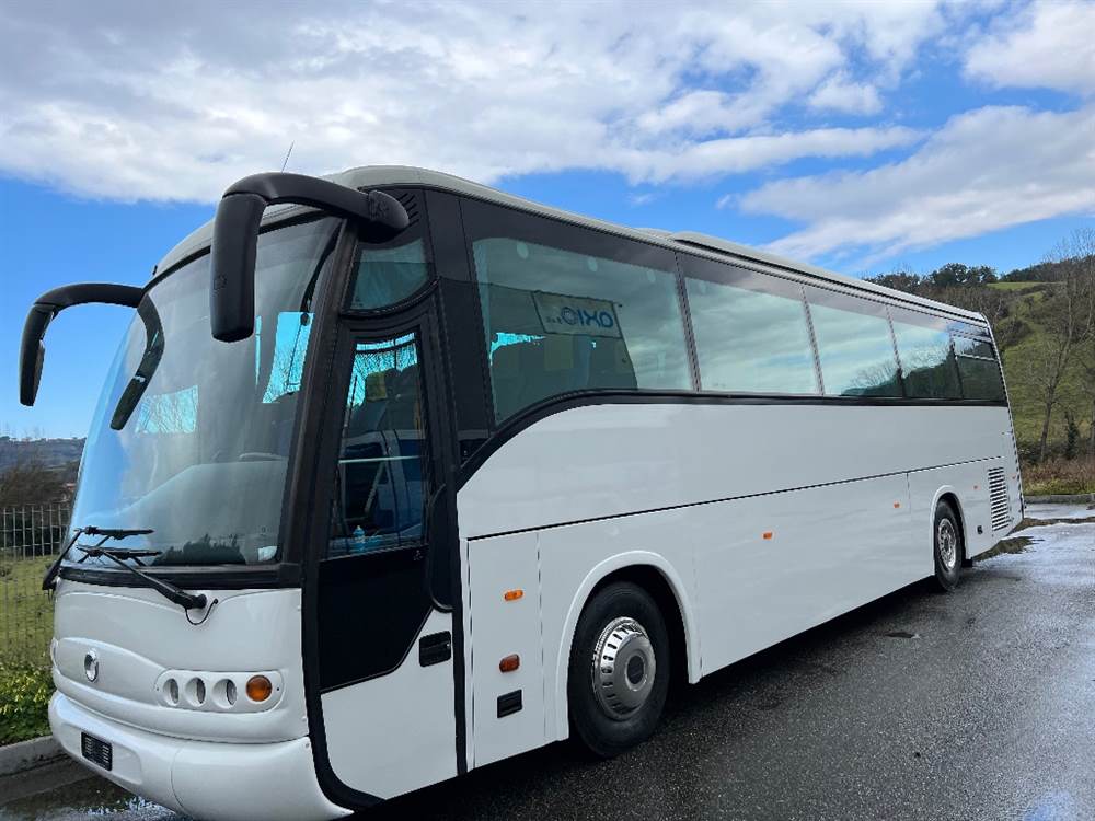 Autobus Domino HD Marca Iveco Km 0 In Ottime Condizioni Vibo Valentia