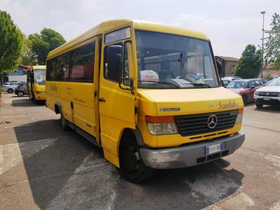Daimlerchrysler AG MB 815 Mercedes scuolabus