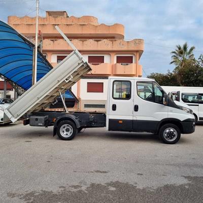 Daily 35c12 Doppia Cabina - Ribaltabile del 2016 Iveco Km 108000 - Foto 4