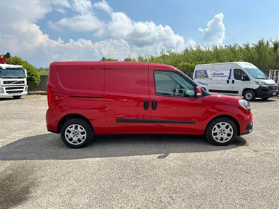 Fiat Doblò Maxi 1.6 Mjt 105CV Full optional Km 0, pronta consegna - Foto 4