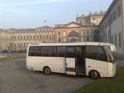 Autobus Toyota GT 25 Pax del 2006, max bagagliaio