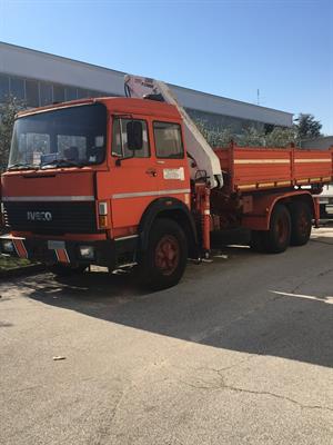Fiat Iveco cassone gru ribaltabile trilater