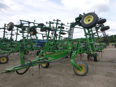 Seminatrice usata John Deere 2210