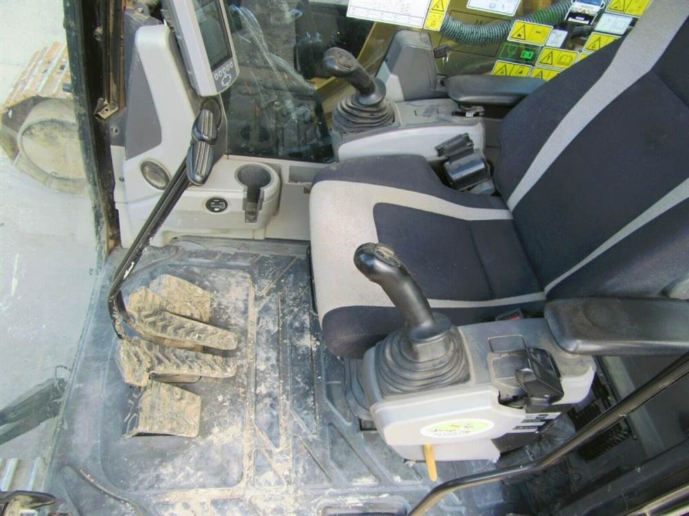 Foto 5Escavatore Caterpillar 324 E