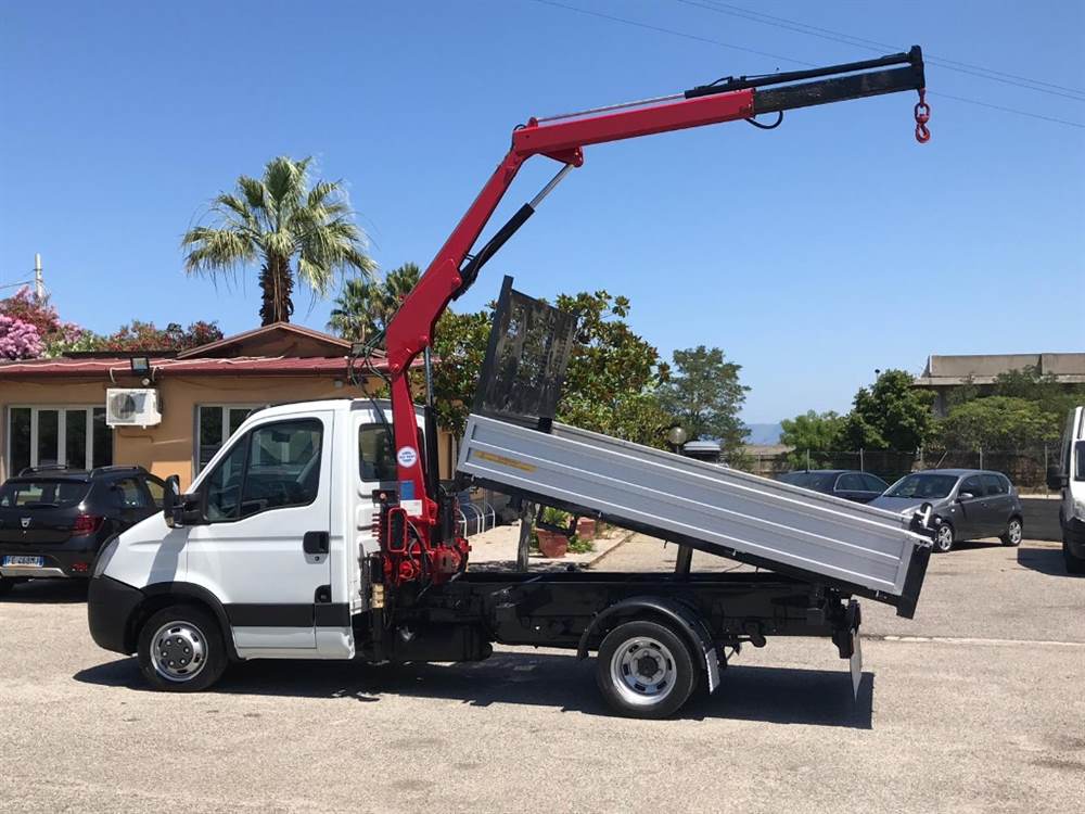 Foto 9Iveco Daily 35C11 Euro 5 ribaltabile e gru imm.'12, full optional