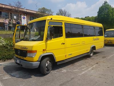 Daimlerchrysler AG MB 815 Mercedes scuolabus Anno 2004, con pedana - Foto 4