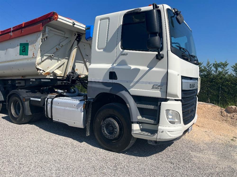 Foto 5DAF CF 460 Anno 2014 Km 445000 Euro 6, cambio manuale