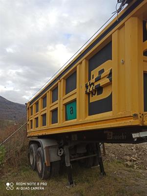 Trattore stradale Volvo 6x4