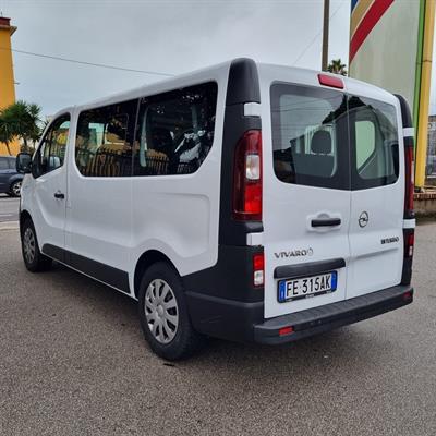 Opel Vivaro 1.6 BiTurbo pulmino 9 posti Anno 2016 Km 190000, unico proprietario - Foto 6