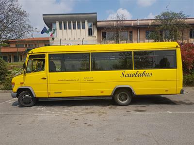 Daimlerchrysler AG MB 815 Mercedes scuolabus Anno 2004, con pedana - Foto 5