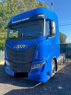 Iveco -rimorchio nuovo Km 0 trattative