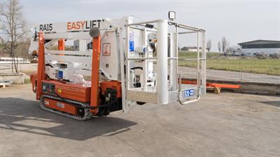 Piattaforma aerea cingolata usata EASY LIFT RA15