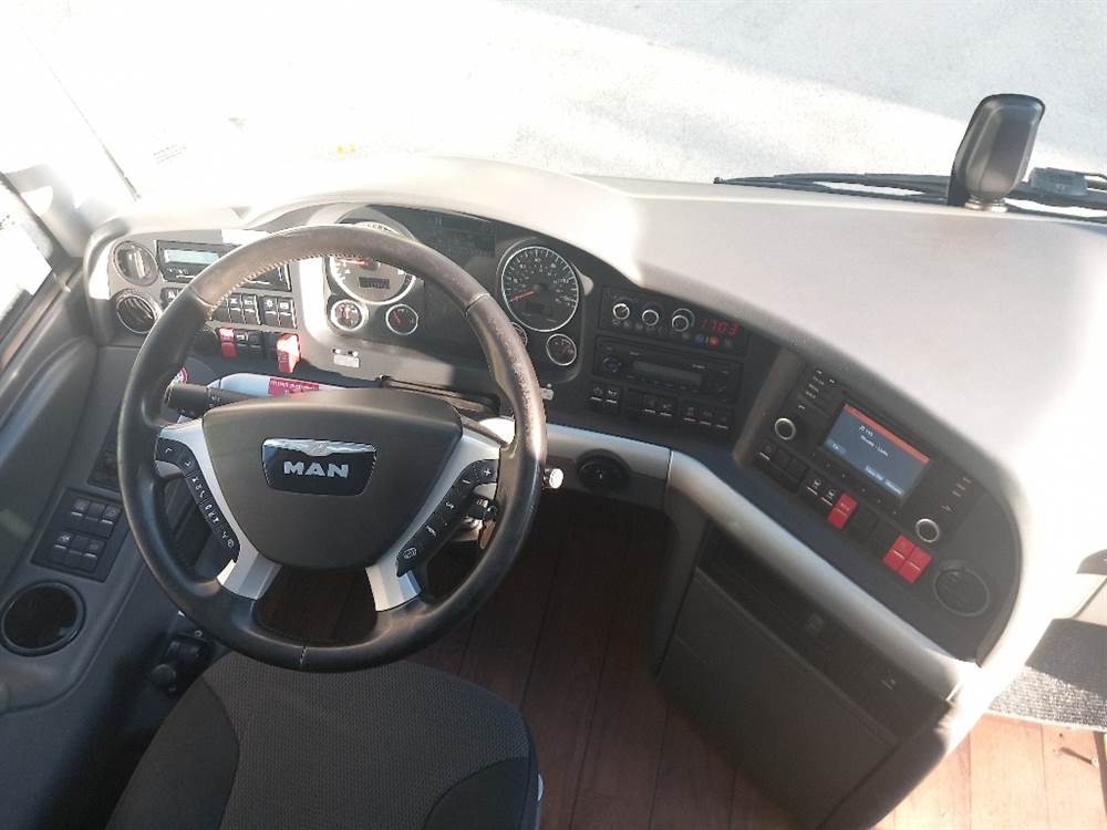 Foto 6Autobus MAN appena tagliandato Anno 2016 Km 0 Euro 6, full optional