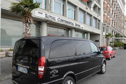 Foto 2 Mercedes viano 2009 Km 256000 Euro 4