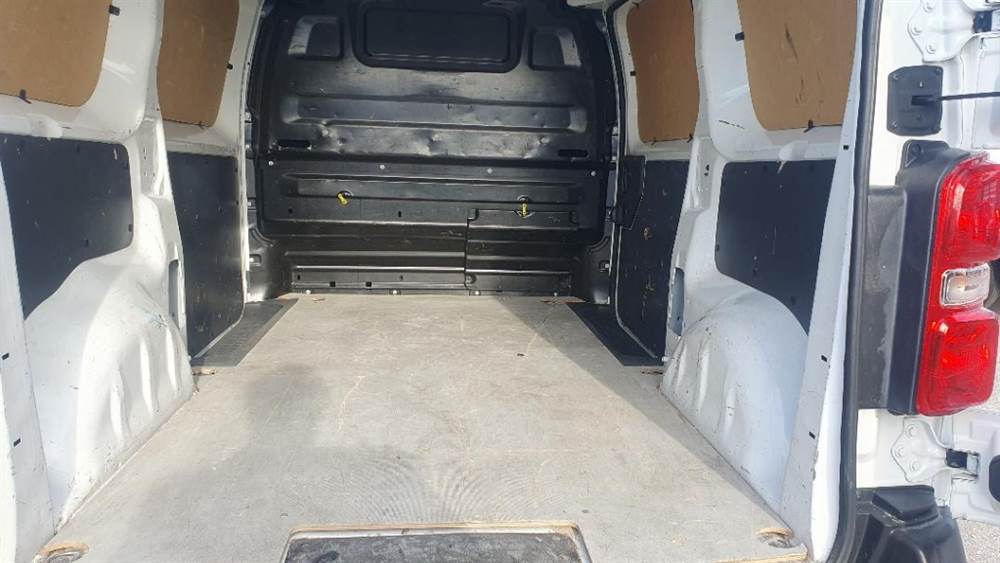 Foto 5 Furgone Marca Citroen Jumpy Passo Medio - Anno 2019 - 3 Posti Euro 6