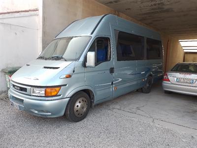 Iveco Daily 19 posti