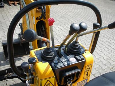 Miniescavatore JCB 8010CTS, peso 10 q.li - Foto 5