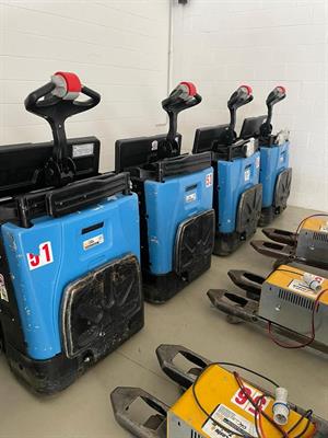 Transpallets Elettrici con Pedana Yale MP20X