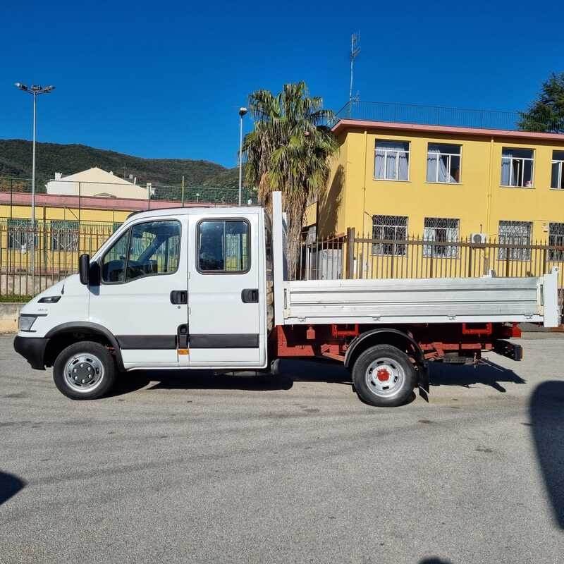 Foto 5DAILY 35c11 2.8cc 110CV DOPPIA CABINA - RIBALTABILE Iveco Anno 2002