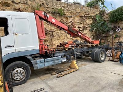 Mercedes Atego 1217 Usato Anno 2000 Euro 3, con gru - Foto 2