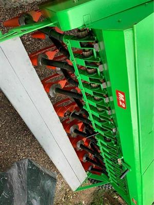 Seminatrice agricola Melo F 17 M 2 da 1,90 di lavoro 1.000 €