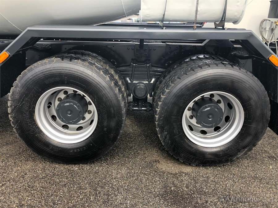 Foto 8Astra HD8 84.45 8x4 betoniera Cifa 12 mc imm. 2006 Iveco, pronta consegna