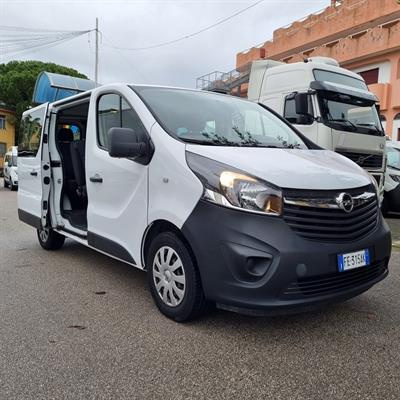 Opel Vivaro 1.6 BiTurbo pulmino 9 posti Anno 2016 Km 190000, unico proprietario - Anteprima 1