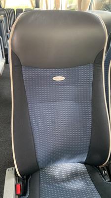 Cerco coppia sedili lato sx Neoplan