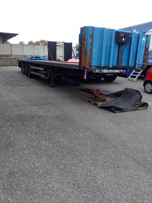 Lecitrailer pianale