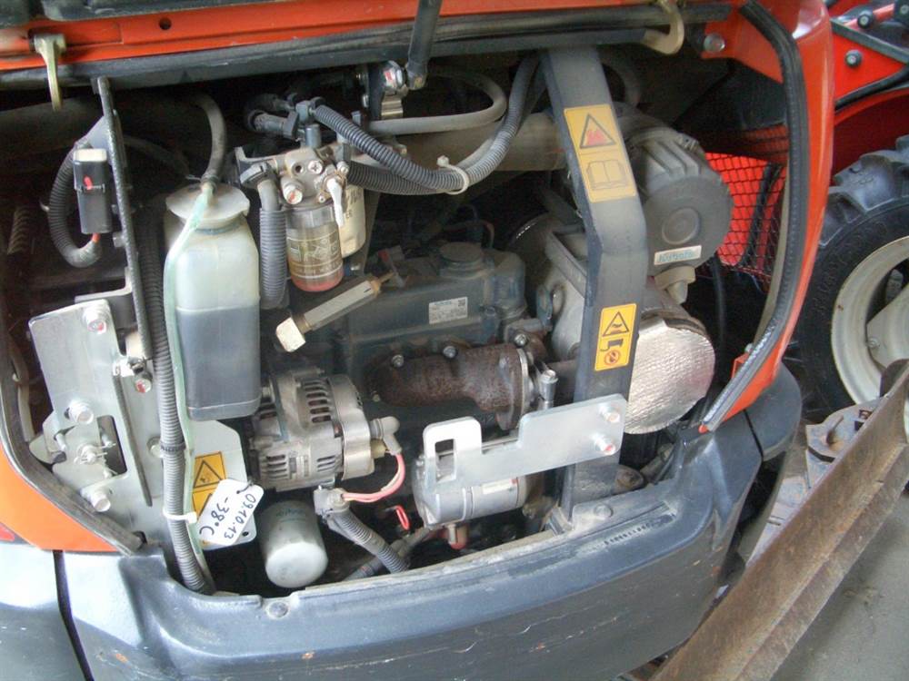Foto 7Miniescavatore Kubota KX019-4