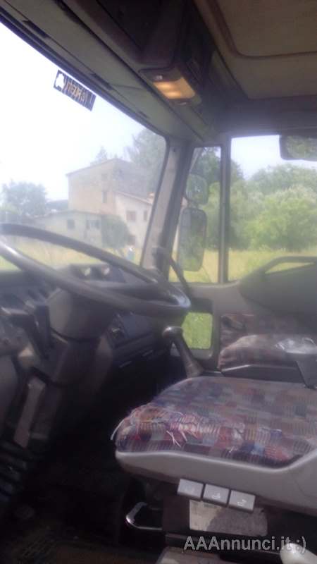 Foto 6Eurocargo 120E15 del 2003 Marca Iveco Cassone Fisso Km 540000, con sponda