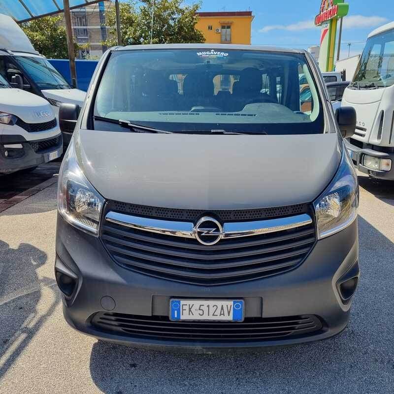 Opel Vivaro 1 6 Bit 125 Pulmino 9 Posti Del 2017 Km 170000 Passo