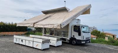 Iveco Eurocargo 75E16 attrezzato ad uso negozio