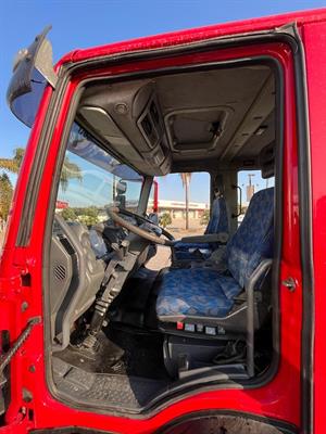 Iveco Eurocargo 120E24 D.C. 7 posti con pianale Km 0, pronta consegna - Foto 6