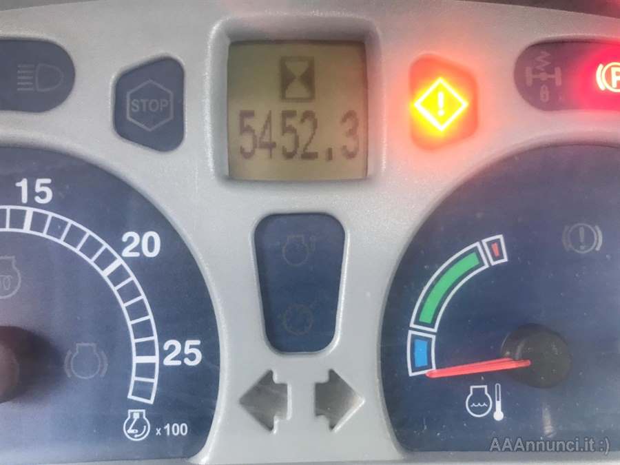 Foto 9New Holland T7040 Anno 2010 Ore 5500