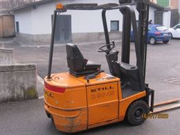 Foto 2 Carrello Elevatore Still R50-15