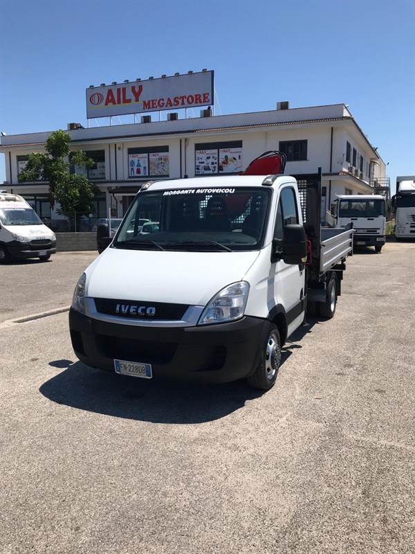 Foto 10Iveco Daily 35C11 Euro 5 ribaltabile e gru imm.'12, full optional