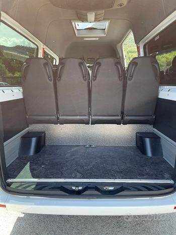 Mercedes Sprinter 9 posti + autista Anno 2019 Km 40000, cambio ...