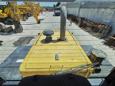 Pala KOMATSU WA320-5H gommata usata Anno 2005 Ore 15350 - Anteprima 6