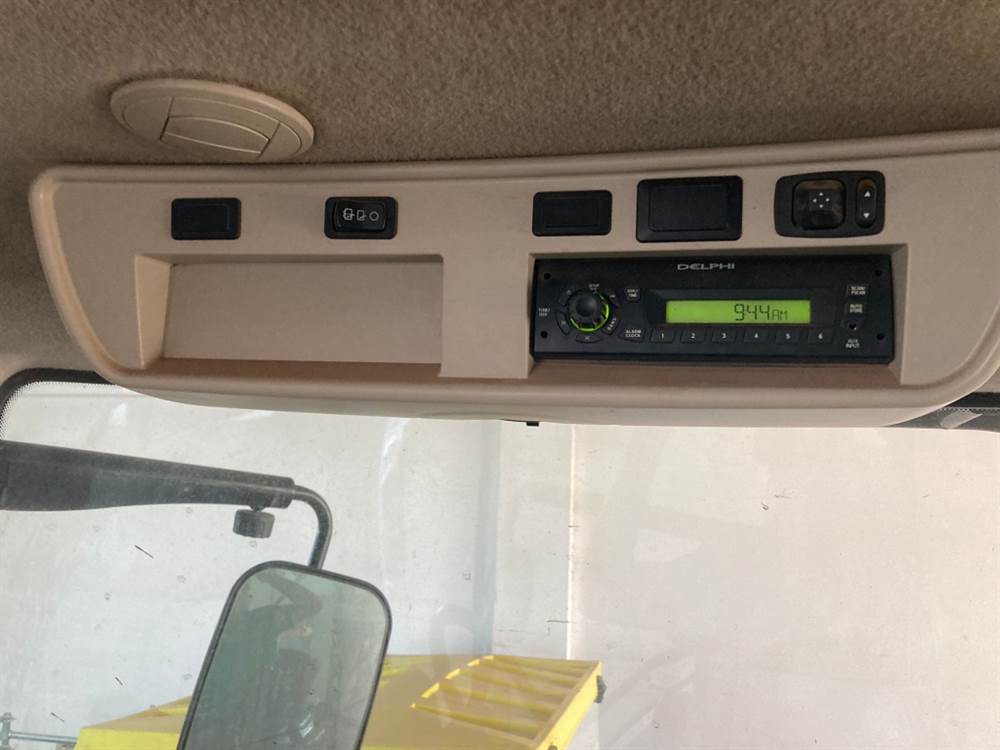 Foto 9John Deere - gomme nuove Anno 2013 Ore 9100