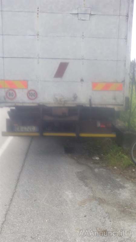 Foto 2Eurocargo 120E15 del 2003 Marca Iveco Cassone Fisso Km 540000, con sponda