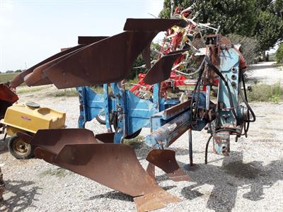 Aratro pietro moro bivomere voltorecchio 20 quintali