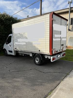 Autocarro poco usato Marca Renault Anno 2017 Km 20000 - Foto 3