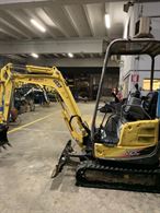Foto 2 Miniescavatore Yanmar Vio 17 / U Anno 2010, peso 18 ql