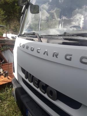 Iveco gru piattaforma