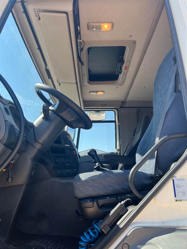 Foto 4DAF CF 460 Anno 2014 Km 445000 Euro 6, cambio manuale