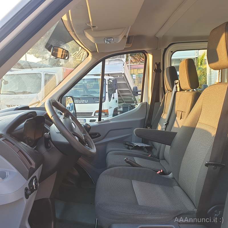 Foto 9Ford Transit 2.2tdci 155CV - Doppia Cabina del 2016 Iveco Cassone Ribaltabile